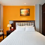 Cherry Central Hotel- Near Opera House