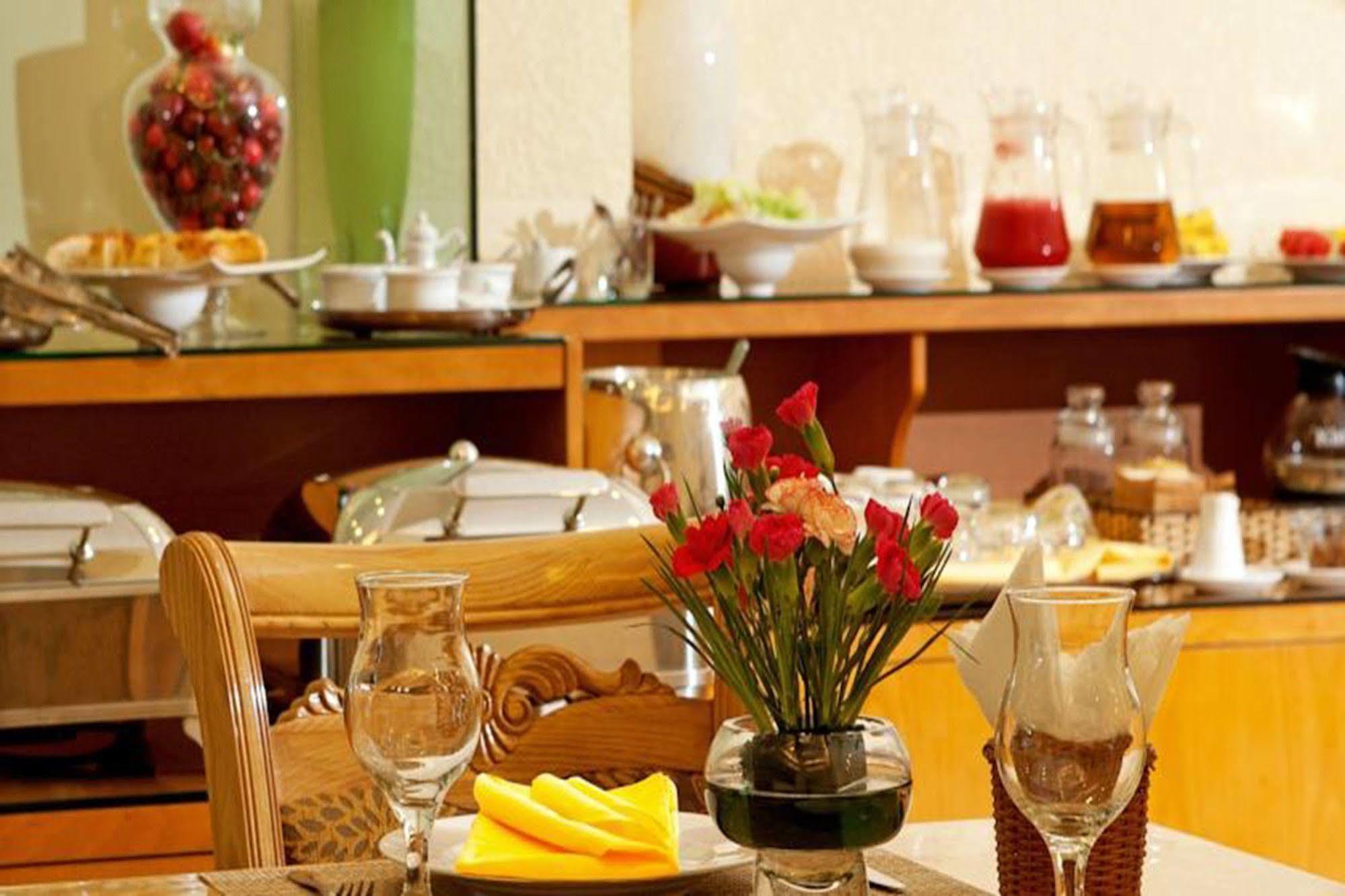 Cherry Hotel- Near Opera House Hotel Cidade de Ho Chi Minh